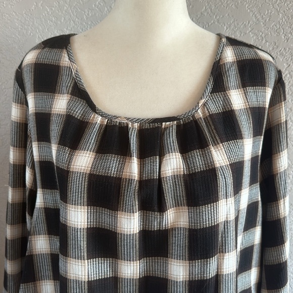 CJ Banks | Women's Top (NWOT) - Picture 2 of 6